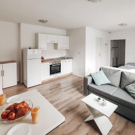 Studio Apartment Sanya #2 Ljubljana Dış mekan fotoğraf